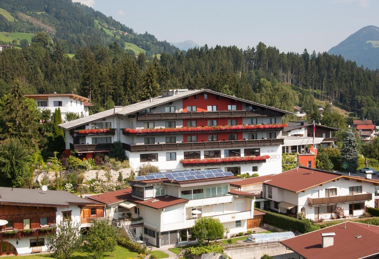 Hotel Bruno Fuegen Exterior photo